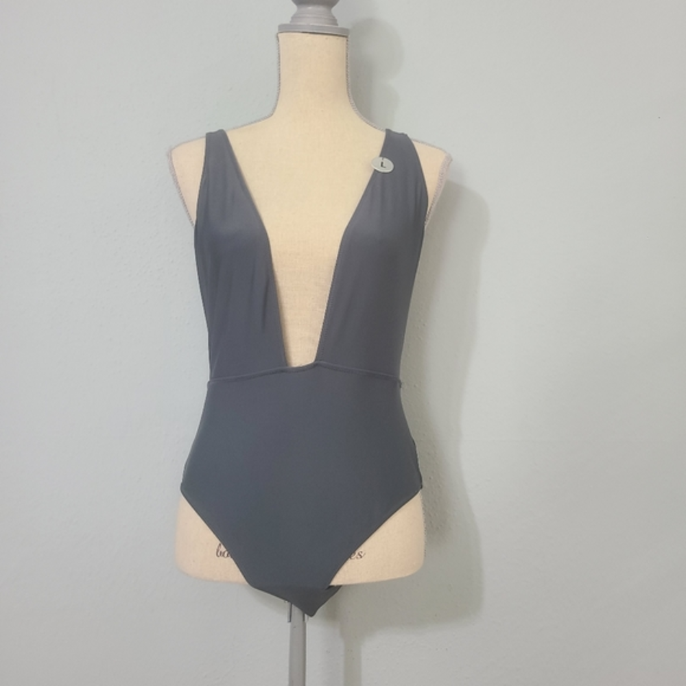 NWT Forever 21Gray Bathing Suit Size Large